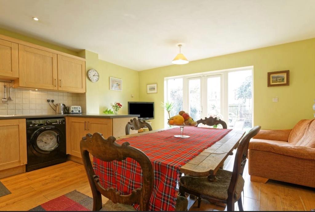 Lynbrook Grove Guesthouse Λονδίνο Εξωτερικό φωτογραφία